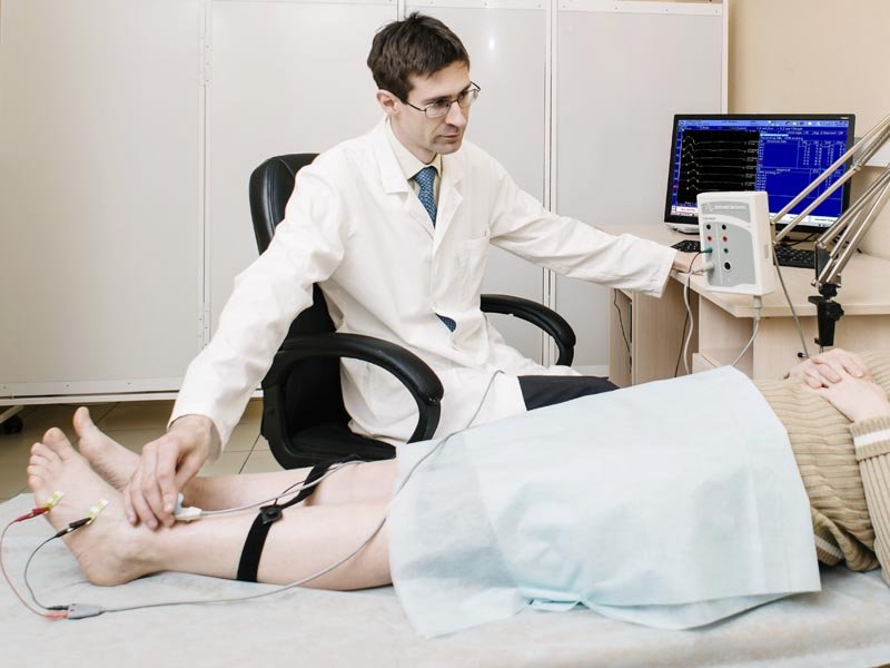مرکز تست emg مرکز نوار عصب و عضله پا